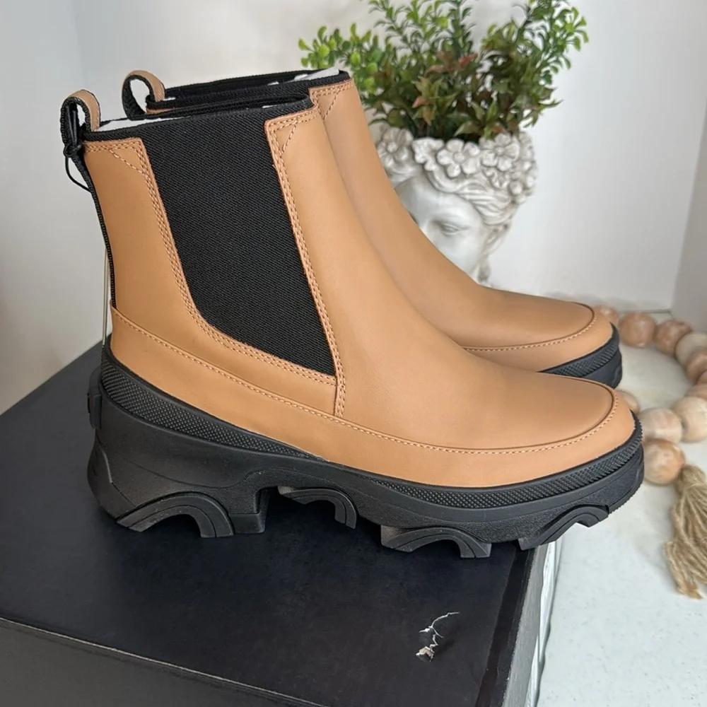 SOREL BREX WATERPROOF HI LINE CHELSEA BOOT SIZE 8.5 Tawny Buff,Black